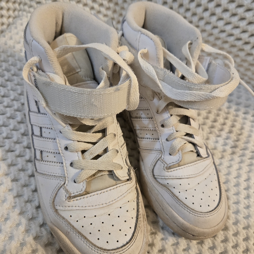Adidas hightops - Picture 3 of 5